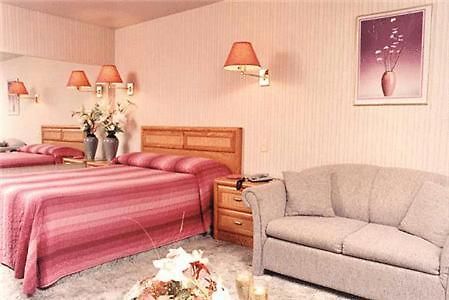Motel St Moritz Sainte-Agathe-des-Monts Ruang foto